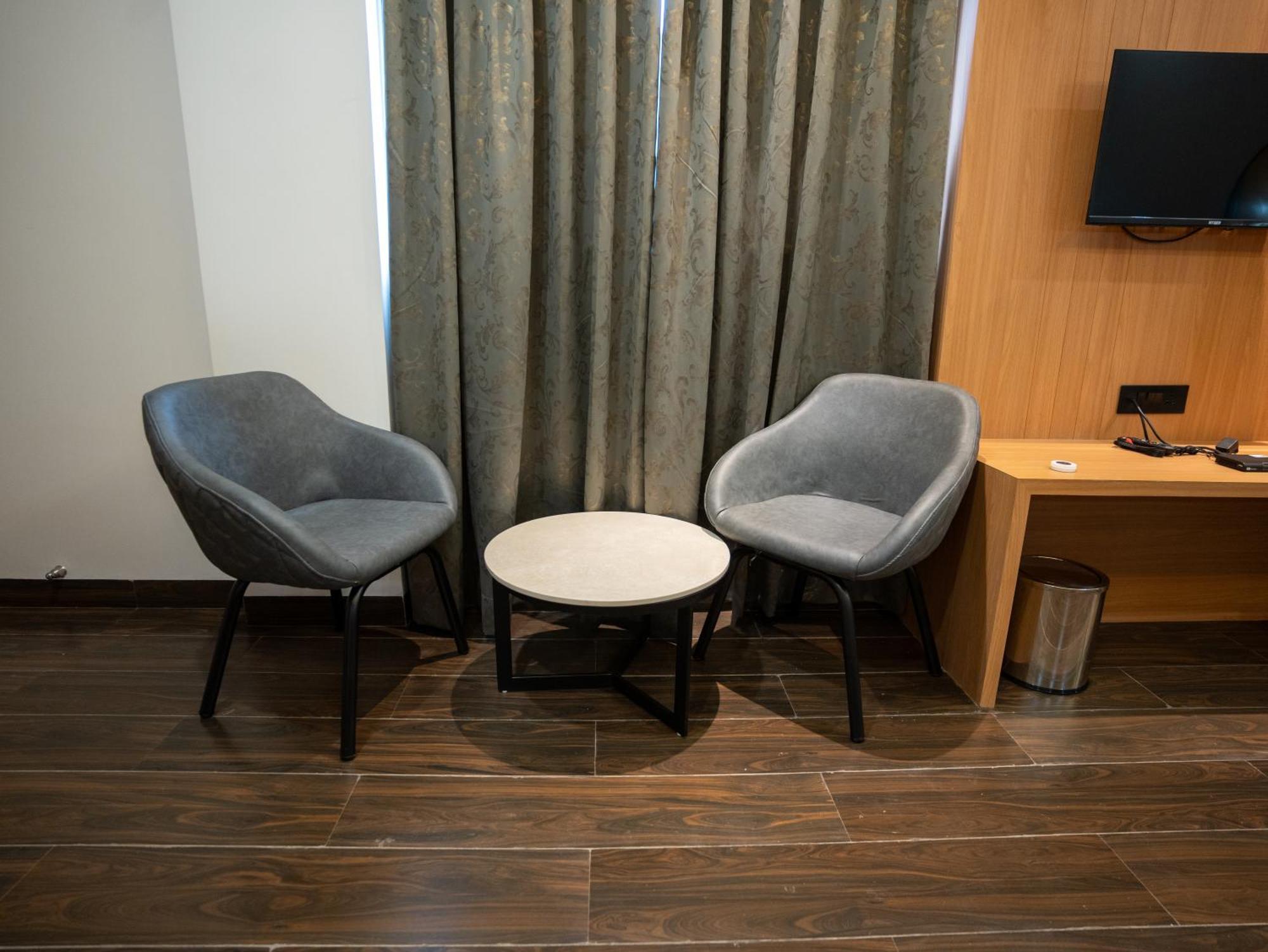 Alba Inn, Indore